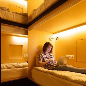 Central Baku Hostel 巴库