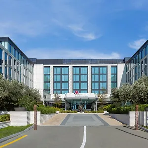 Marriott Boulevard Bakoe